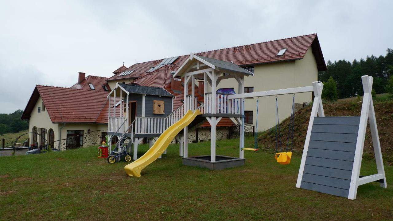 Aparthotel Lesny Kurort W Gierczynie Świeradów-Zdrój Exterior foto